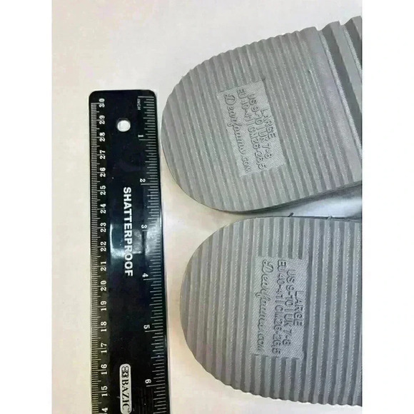 Gray House Slippers size 9-10 - Picture 3 of 4